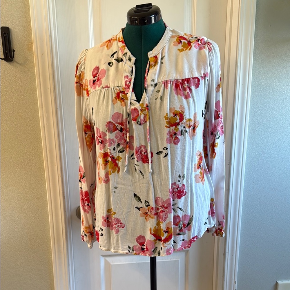 LOFT White Cream Pleated Blouse with Mandarin Collar